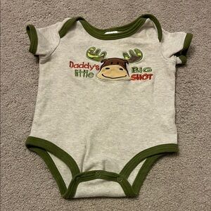 🍼Cute Moose Graphic Kids Bodysuit with Green Trim🍼